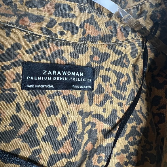 Zara Woman Premium Denim Leopard Print Button-Down Shirt | Women’s Size XS - Picture 10 of 10